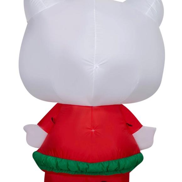 Hello Kitty Christmas Inflatable - Picture 3 of 4